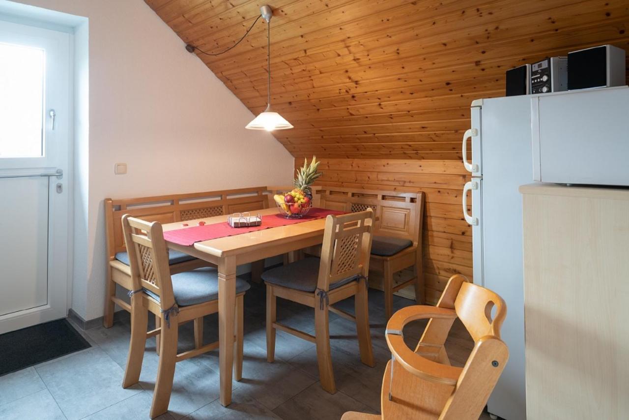Ferienwohnung Am Eichholz โคบวร์ก ภายนอก รูปภาพ